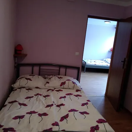 게스트하우스 Na Skwerku Stronie Śląskie